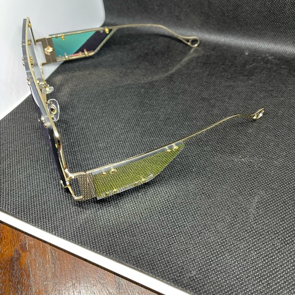 Pink Sunglasses - Picture 2 of 2